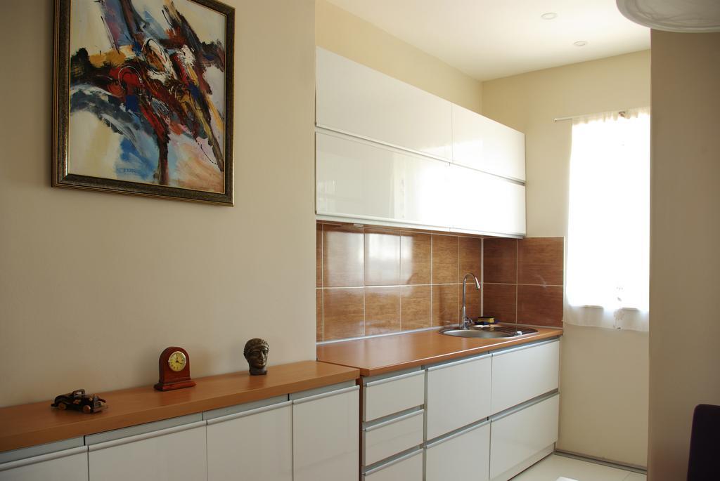 Square Studio Apartment Ni Dış mekan fotoğraf