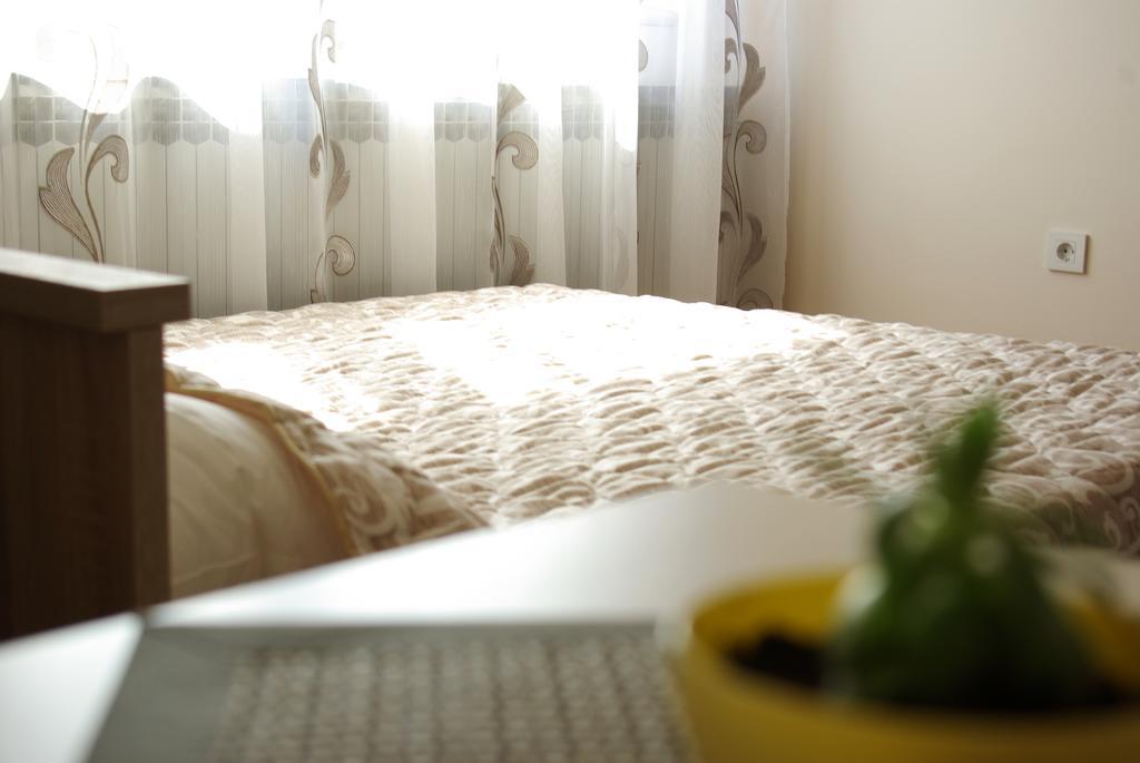 Square Studio Apartment Ni Dış mekan fotoğraf