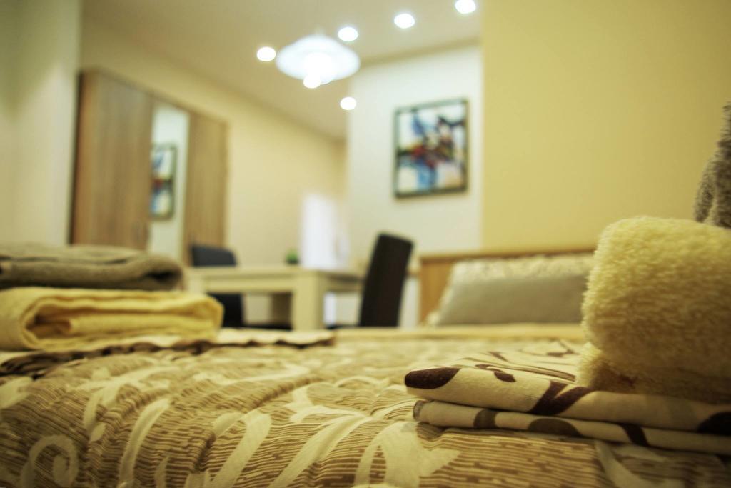 Square Studio Apartment Ni Dış mekan fotoğraf